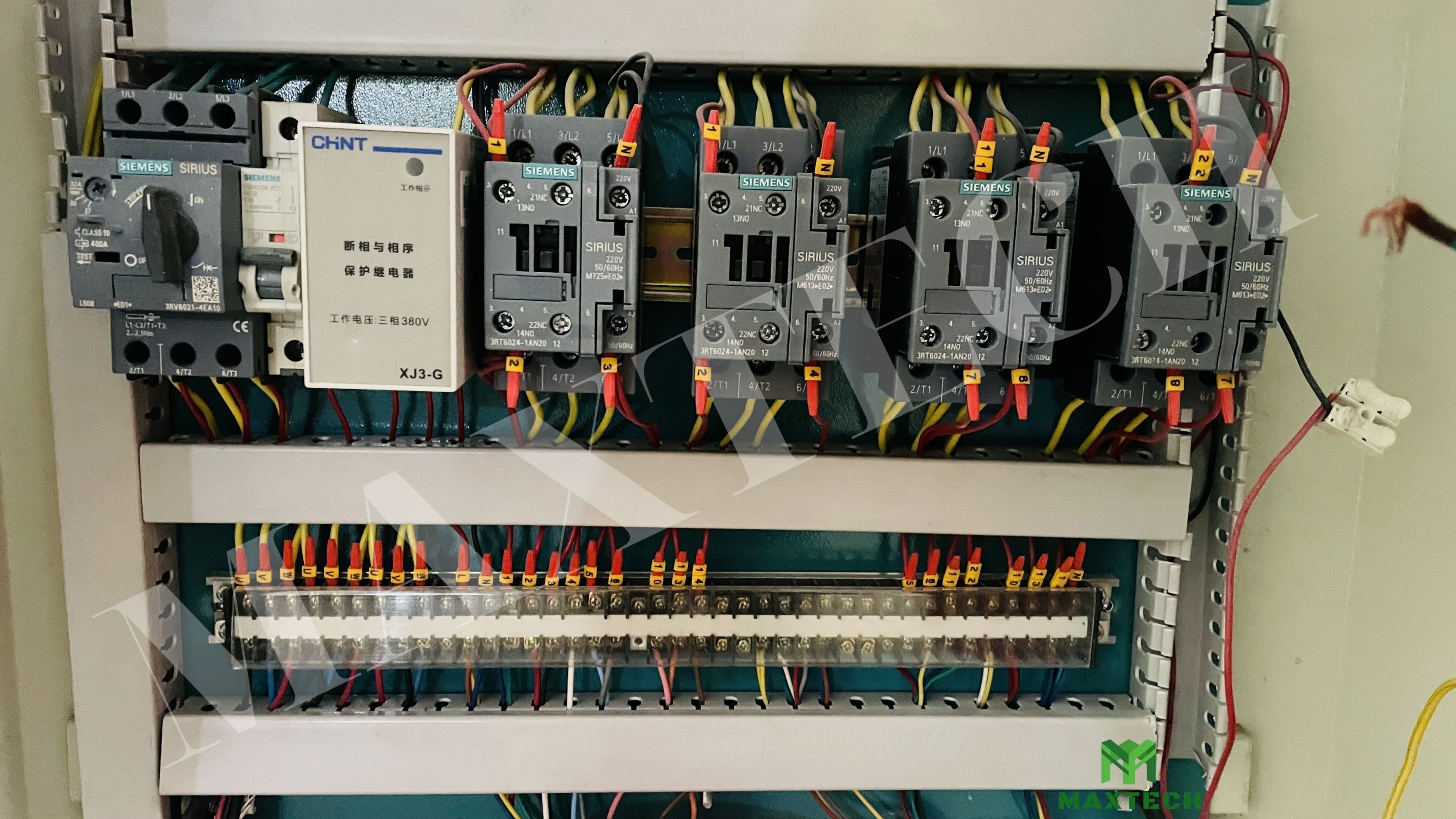 MÁY CẮT NHÔM 2 ĐẦU LƯỠI 500 MÂM XOAY